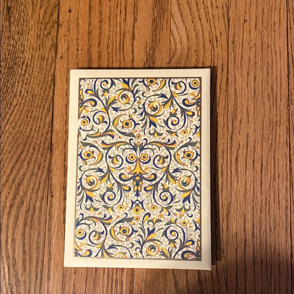 Blank Stationary with Envelopes